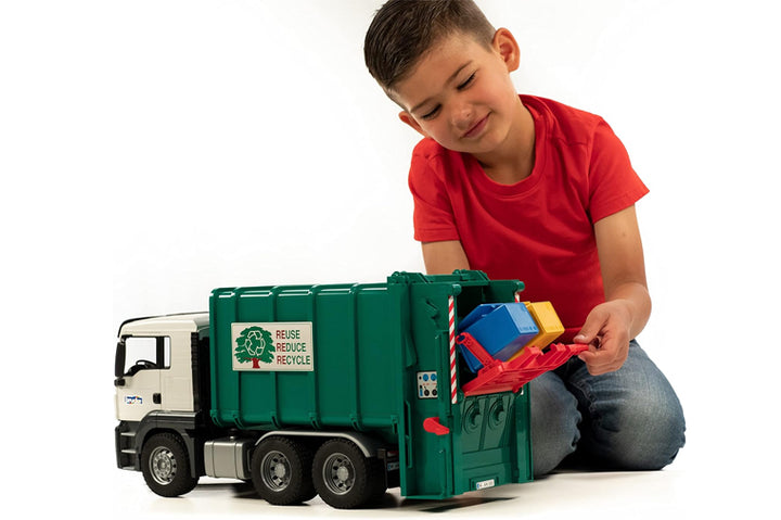 Bruder - Rear Loading Garbage Truck