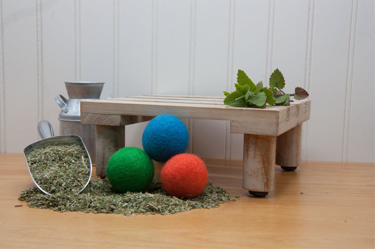 Clowder O'Nip Set/3 Balls - Cat Nip Toy
