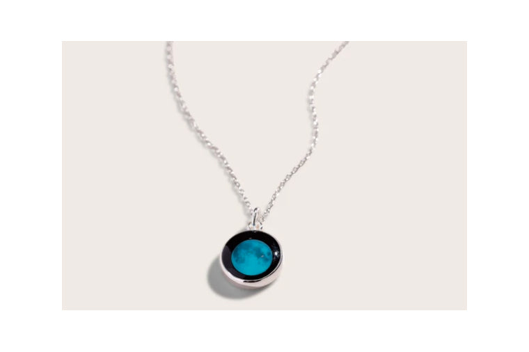 Moonglow Necklace Silver