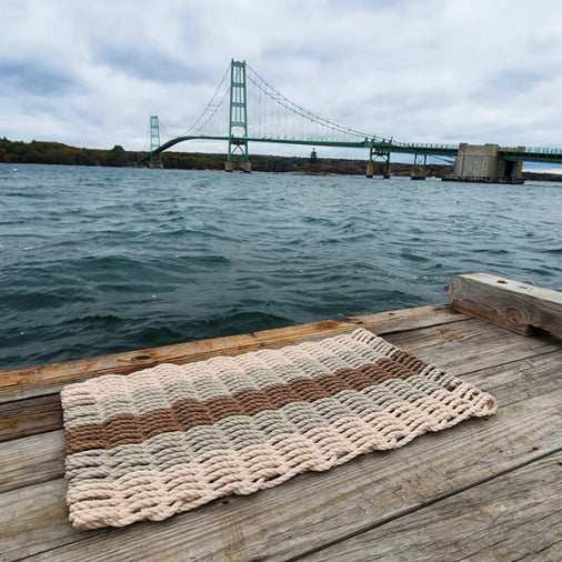 Little Salty Rope 5-Stripe Lobster Rope Mat — Light Tan, Cream & Brown