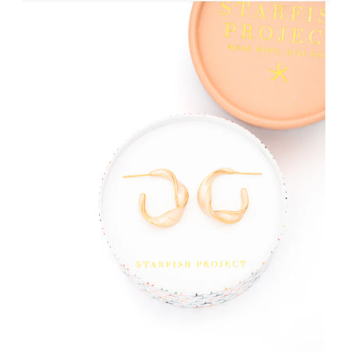 With a Twist Hoops in Soft Coral