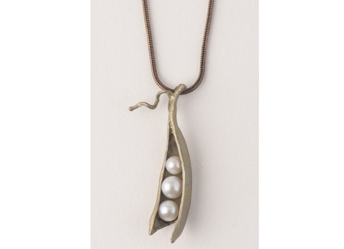 Michael Michaud - Three Peas in a Pod Necklace